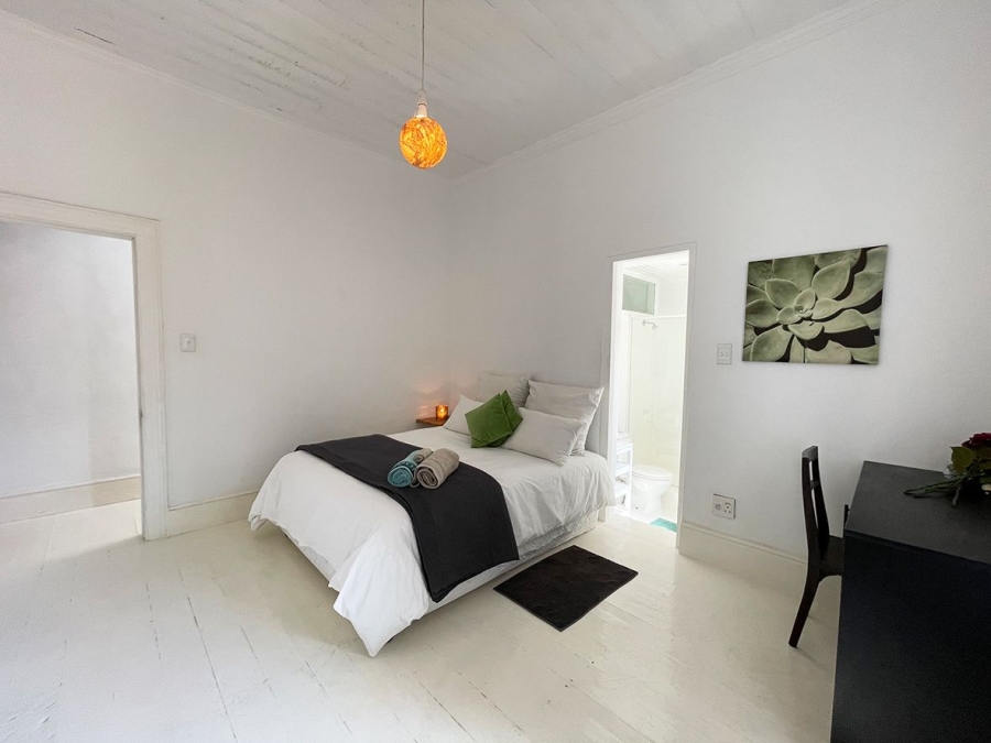 To Let 6 Bedroom Property for Rent in Sea Point Western Cape